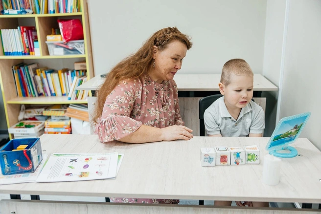 На продленке особое внимание уделяют качественному выполнению домашних заданий | Источник: Ксения Зимина