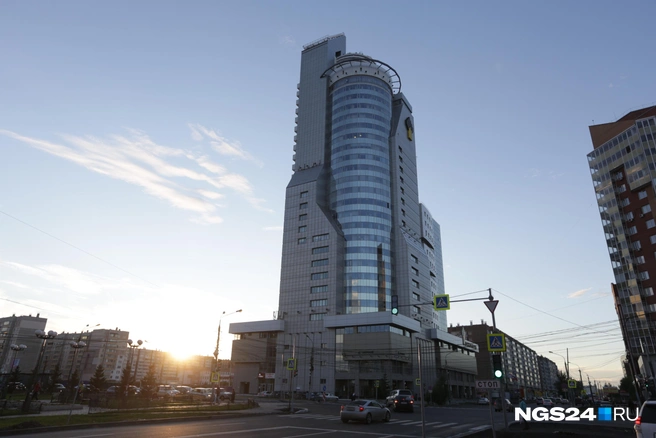 «Первая башня» — один из первых качественных бизнес-комплексов в городе | Источник: Артем Ленц / NGS24.RU
