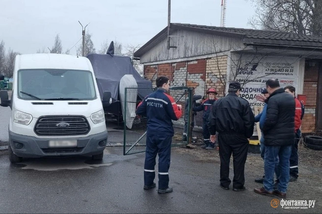 Битва за «Неву». Хозяева земли и воды на Крестовском острове схлестнулись за яхт-клуб | Источник: читатель «Фонтанки»