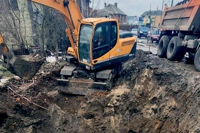 Улицу в Ростове засыплют после ремонта коллектора