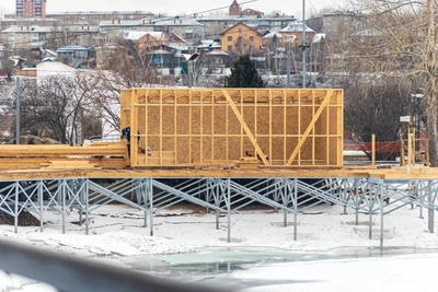 Загадочное строительство на острове Юность