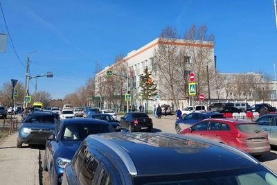 В Казани построят парковку у поликлиники №18 после жалоб