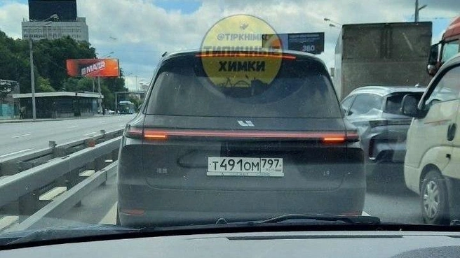 Движение на Ленинградском шоссе в районе Химок перекрыли | Источник: Типичные Химки / T.me