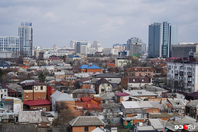 В центре кубанской столицы множество малоэтажных зданий | Источник: Дарья Паращенко / 93.RU