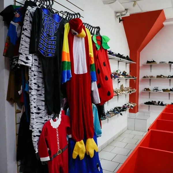 Нарядные детские костюмы | Источник: Евгений Софийчук / NGS55.RU