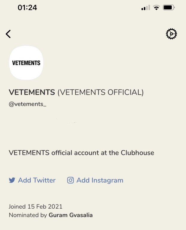 Фото №1 - Бренд Vetements зарегистрировался в Clubhouse