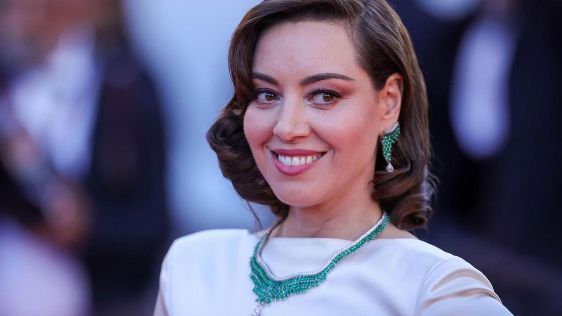 Звезда &laquo;Белого лотоса&raquo; Обри Плаза впервые станет мамой