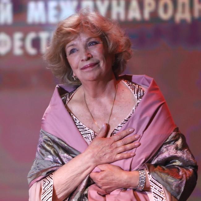 Ольга Остроумова: «Когда дочь в 47 лет сказала мне, что ждет ребенка, я была в шоке. Поздно немного, но ничего»