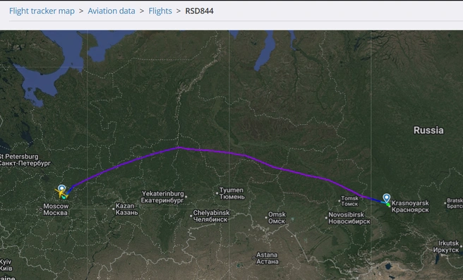 Самолет приземлился в 18:09 | Источник: Flightradar24