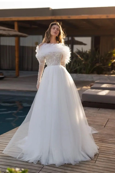 Платье «Мари» от Натальи Романовой | Источник: Мэри Трюфель