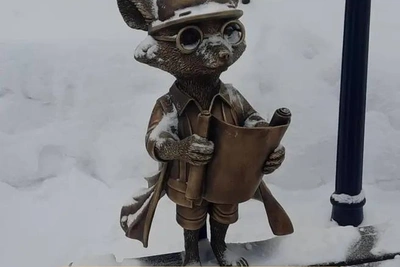 В Сургуте украли бронзового лиса, но вернули