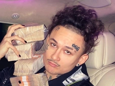 «Привет нищим!» Моргенштерна травят за выпендреж