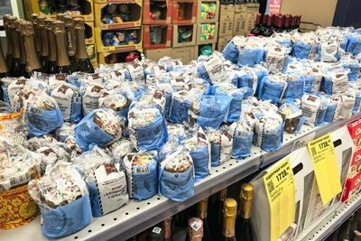 В Югре за месяц до Пасхи продают куличи