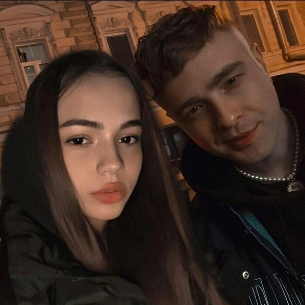 Валя Карнавал и Егор Крид