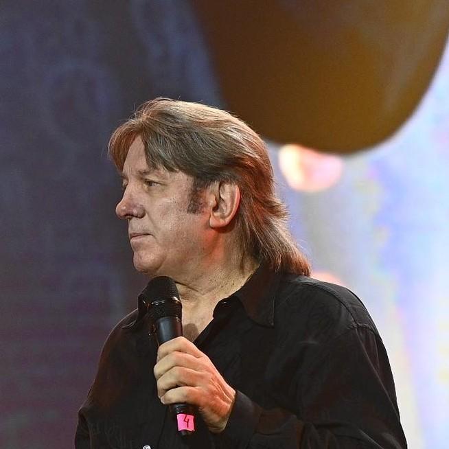 <p>Юрий Лоза</p>