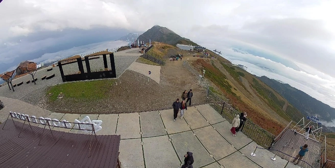 Роза Хутор, 2320 метров. Зима сюда добирается первой | Источник: sochi.camera