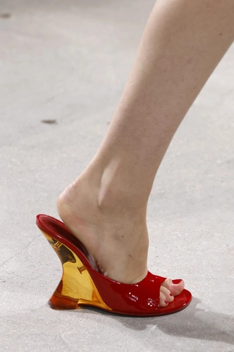 Dries van Noten ss25 | Источник: Legion Media