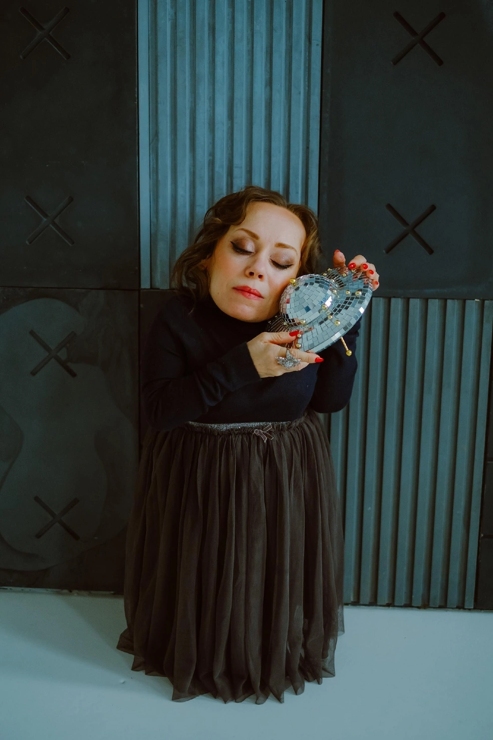 Сама Екатерина говорит, что она космическая женщина | Источник: Екатерина Попова / Vk.com