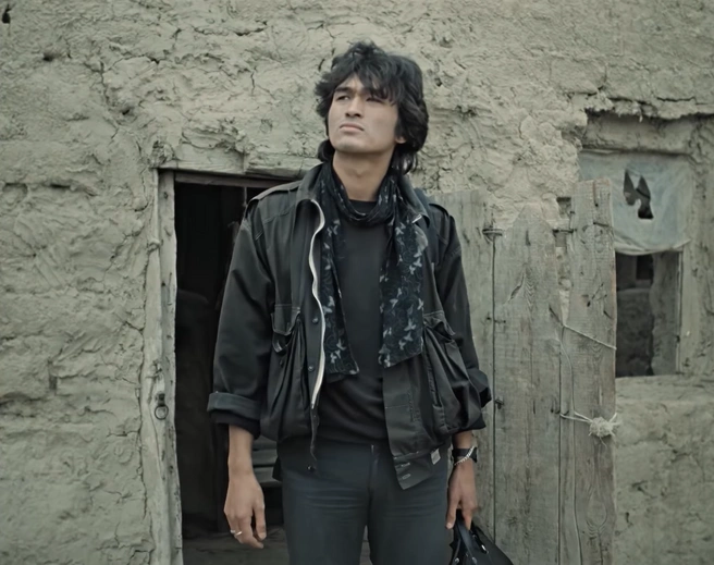 В 2025 году Виктору Цою исполнилось бы каких-то 63 года | Источник: кадр из фильма «Игла» (18+), реж. Рашид Нугманов, киностудия «Казахфильм», 1988 год