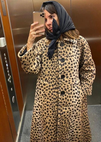 Шерстяная косынка — лучшая альтернатива шапкам (без вреда для прически)