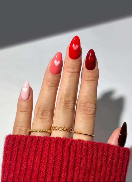 Ответы natali-fashion.ru: почему безымянный палец красят лаком иначе чем все остальные?