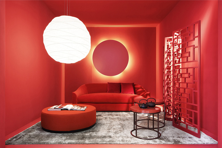 Искусство использования красного цвета в интерьере в спальни
