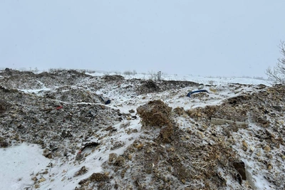 Жители Русско-Высоцкого требуют убрать нелегальные свалки