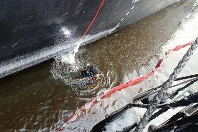 Два судна столкнулись в акватории Усть-Луги