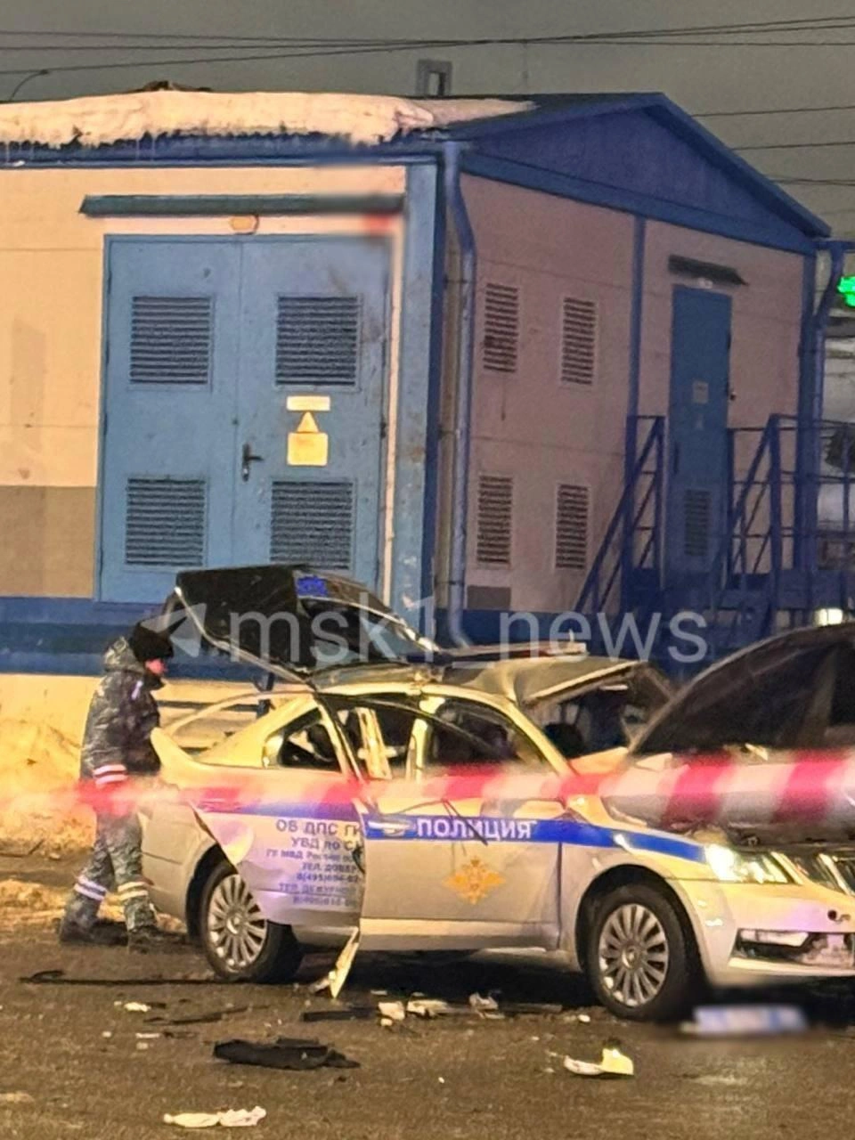 Патрульный автомобиль получил серьезные повреждения | Источник: MSK1.RU