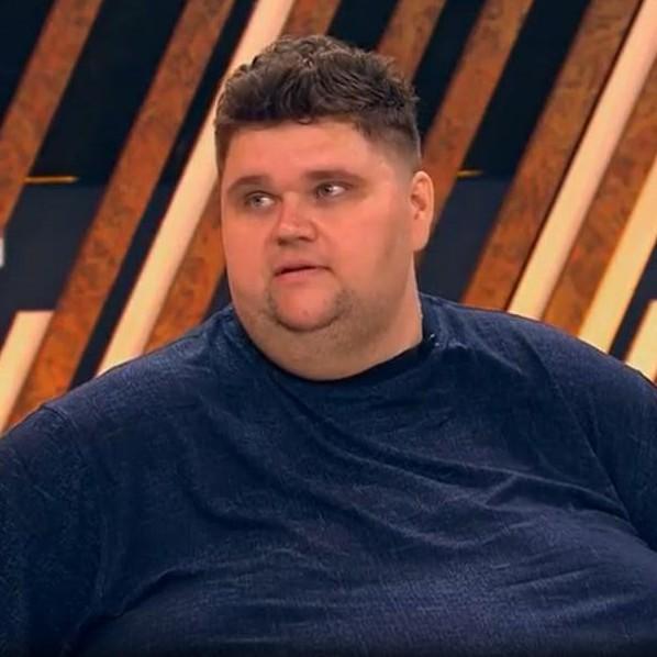 Егор Шереметьев, которого увезли в реанимацию из студии «Прямого эфира», после операции похудел на 113 кг