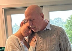 Дочь страдающего деменцией Брюса Уиллиса: «Узнает он меня или нет — я все еще благодарна папе. Он чувствует любовь»