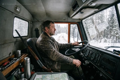 Russian Driver's Perilous Far East Routes