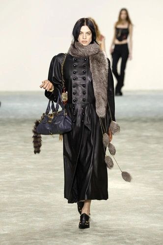 Chloe aw25/26 | Источник: Legion Media