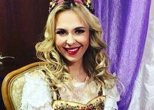 Пелагея поддержала любимого на чемпионате