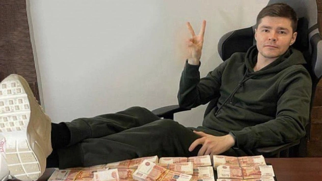 Аяз Шабутдинов арестован и отправлен в СИЗО: смотрим на Наталью Калистратову, которая сдала блогера