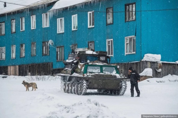В краю мамонтов и алмазов: как живут люди в одном из самых северных поселений России