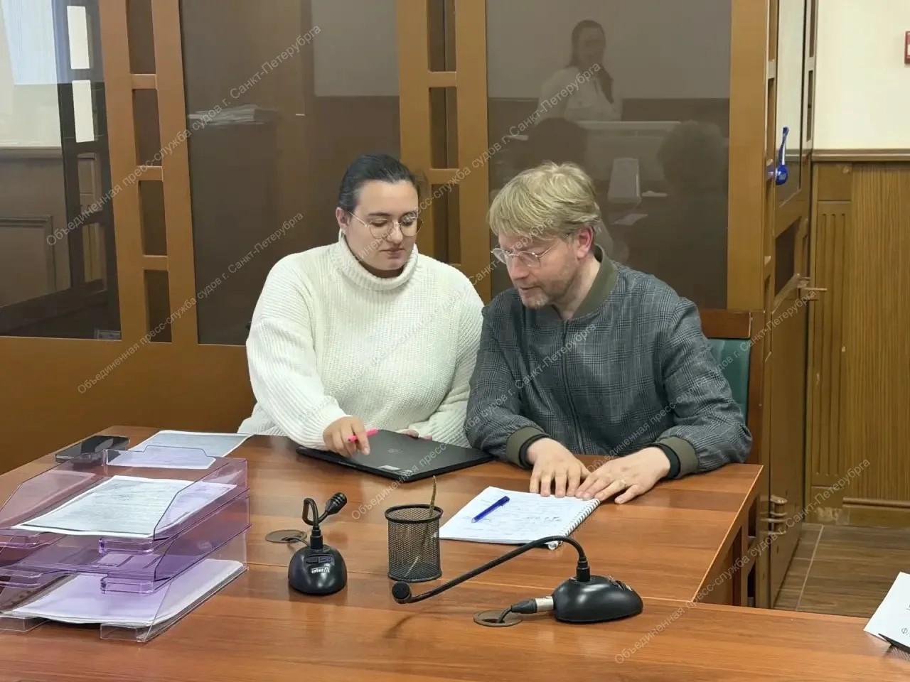 Главу «Яблока» оштрафовали на тысячу рублей