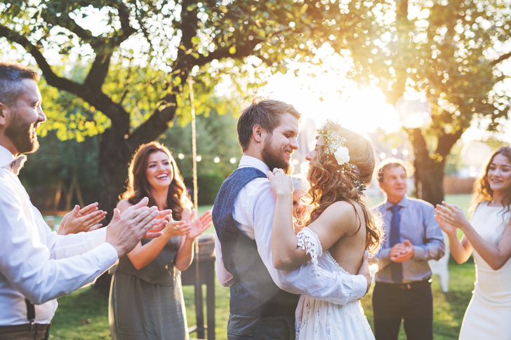 9 категорий людей, которых не стоит приглашать на свадьбу