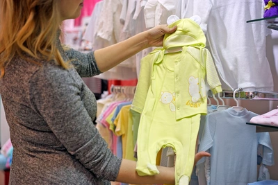 В Омской области определили размер пособия для беременных студенток