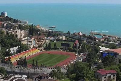 Юг Спорт в Сочи приглашает на юбилей с футболом и яхтой