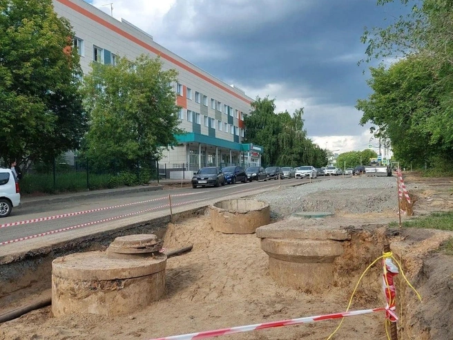 Строительство парковки начали еще в конце мая | Источник: Ильхам Шагараев