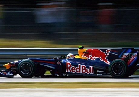 Команда Red Bull хочет сменить поставщика моторов | ya62.ru
