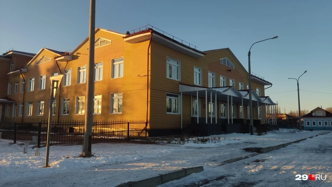 В студенческие годы Олег начал понемногу зарабатывать на своих работах | Источник: Алина Ромашова