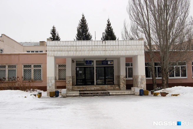 Около 90% выпускников гимназии № 139 поступают в вузы | Источник: Иван Рейзвих / NGS55.RU