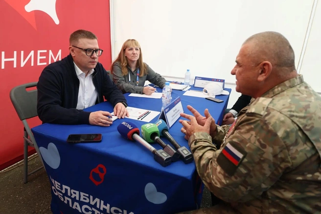Жители села Аргаяш пришли на прием губернатору с разными вопросами | Источник: пресс-служба Правительства Челябинской области