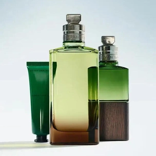 Мох + соль, мандарин + водоросли: Dries Van Noten выпустил парфюмы с «парадоксальными» нотами