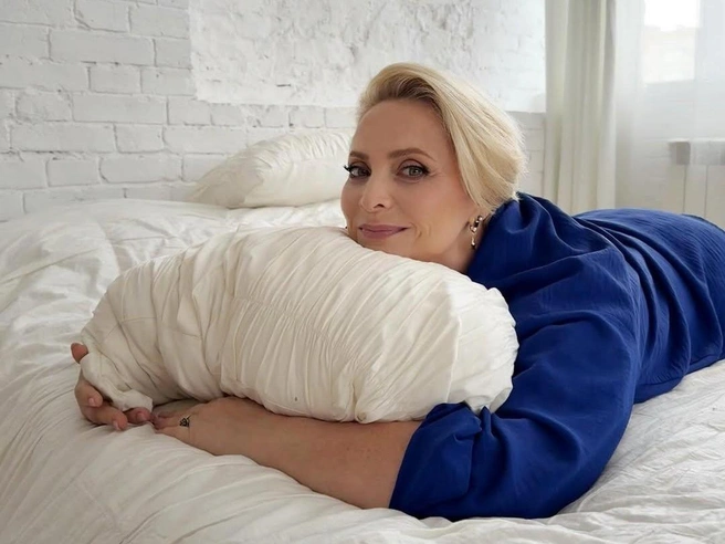 Актриса похудела на 22 килограмма и делится со своими подписчиками советами | Источник: s_permyakova и marina_mmpro / Instagram (экстремистская организация, деятельность запрещена на территории РФ)