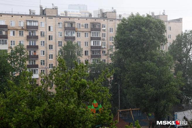 Показываем последствия непогоды в Москве и области | Источник: Артем Устюжанин / MSK1.RU
