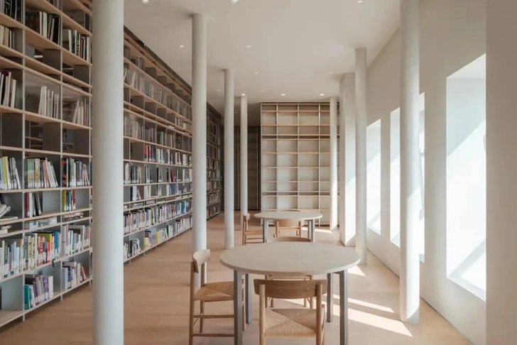 Библиотека современного искусства в Шанхае от Chanel | Источник: Chanel