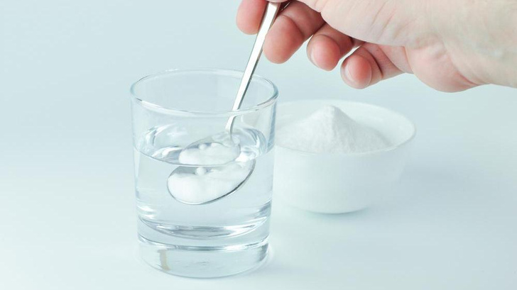 Как питьевая сода может нанести вред организму, и чем ее можно заменить